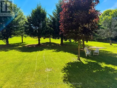 17 Mountain Road Westport ON K0G 1X0