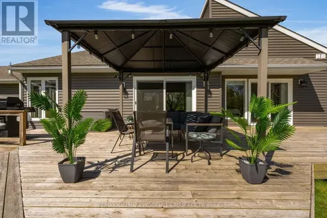 5445 Fawn Bay Road Ramara ON L3V 0N2