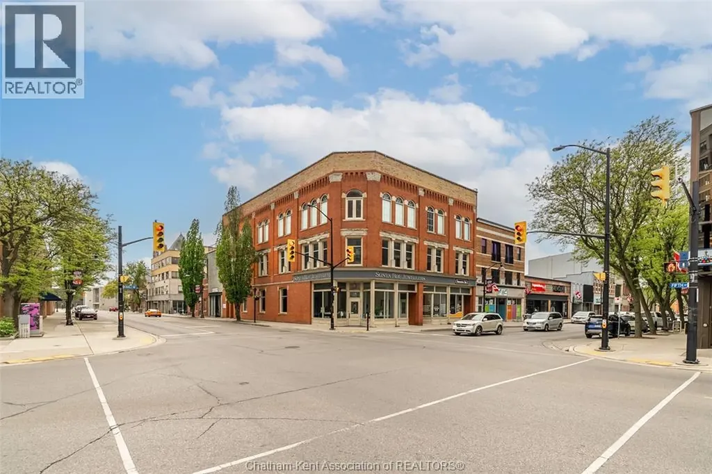138 King Street West Chatham ON N7M 1E3