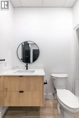138 King Street West Chatham ON N7M 1E3