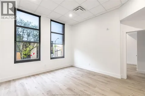 138 King Street West Chatham ON N7M 1E3