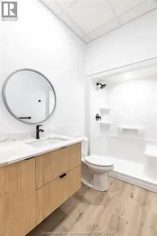 138 King Street West Chatham ON N7M 1E3