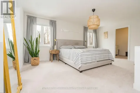40 Kirby Avenue Collingwood ON L9Y 3W8