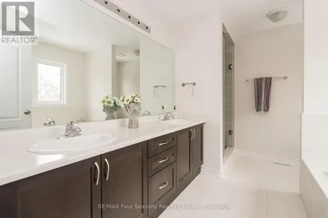 40 Kirby Avenue Collingwood ON L9Y 3W8