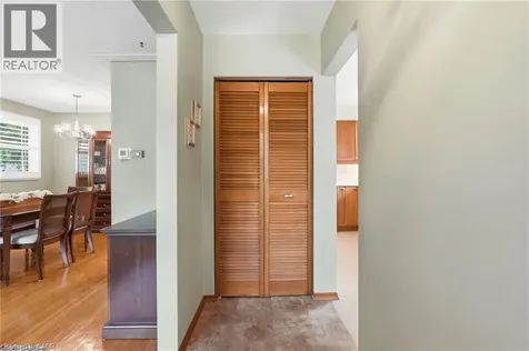 1347 Fisher Avenue Burlington ON L7P 2L7