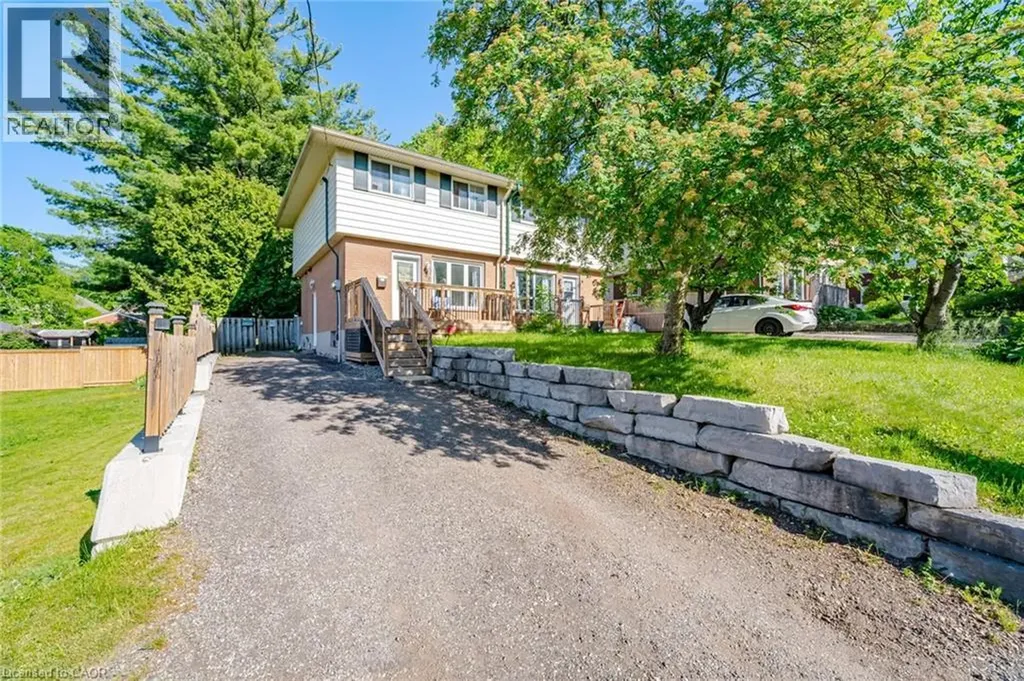188 Edward Street Cambridge ON N3C 1K5