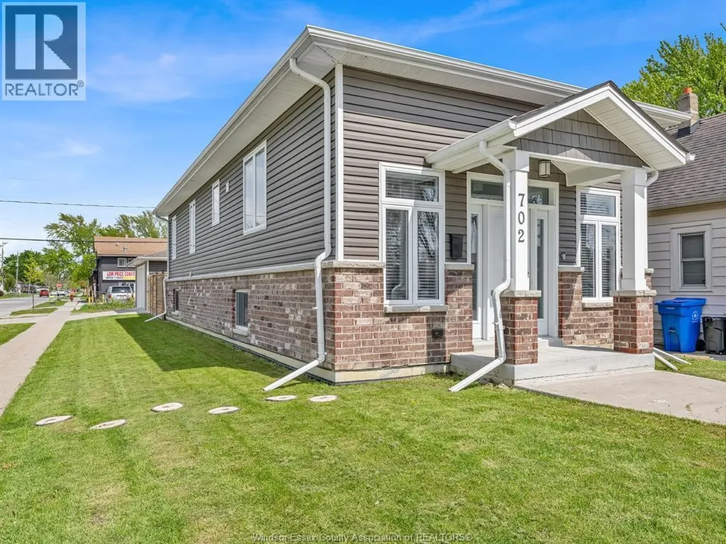 702 Lesperance Road Tecumseh ON N8N 1W7
