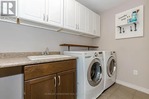 94 Forest Creek Drive Kitchener ON N2R 0B5