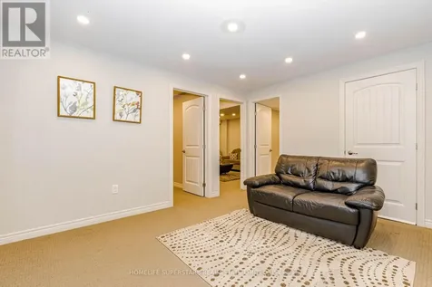 94 Forest Creek Drive Kitchener ON N2R 0B5