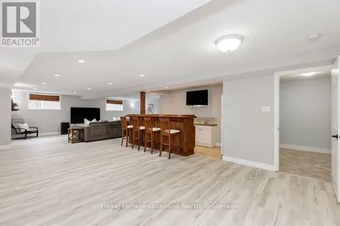 424 Ramblewood Drive Wasaga Beach ON L9Z 1P3