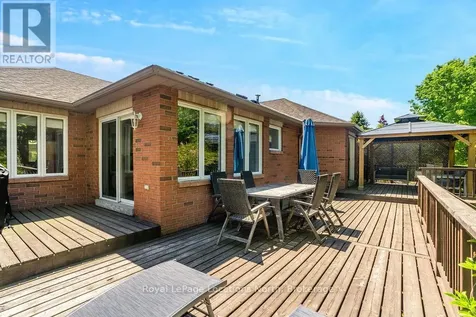 424 Ramblewood Drive Wasaga Beach ON L9Z 1P3