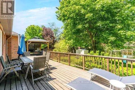424 Ramblewood Drive Wasaga Beach ON L9Z 1P3