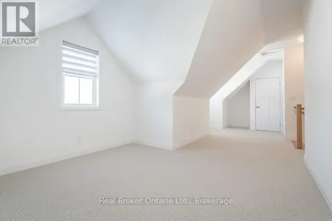 4 Danielle Crescent Midland ON L4R 0A9