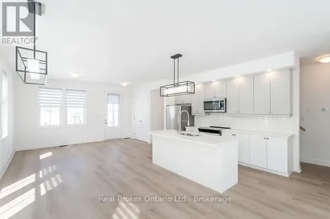 4 Danielle Crescent Midland ON L4R 0A9