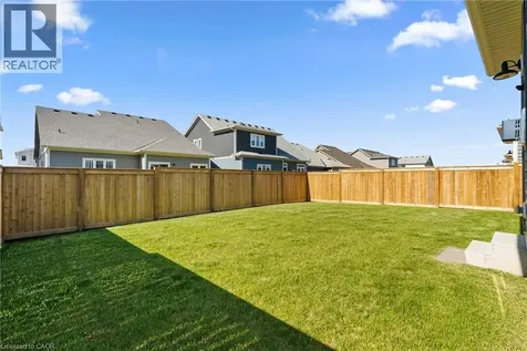 26 Beachwalk Crescent Crystal Beach ON L0S 1N0