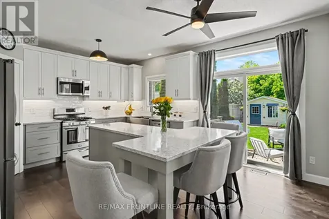 37 Calderwood Way Ottawa ON K2J 5L9