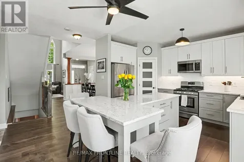 37 Calderwood Way Ottawa ON K2J 5L9