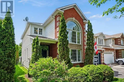 37 Calderwood Way Ottawa ON K2J 5L9