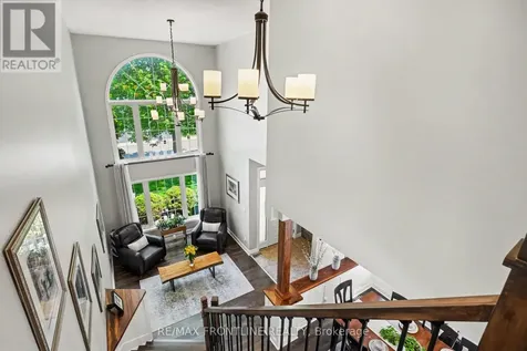 37 Calderwood Way Ottawa ON K2J 5L9