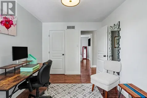 37 Calderwood Way Ottawa ON K2J 5L9