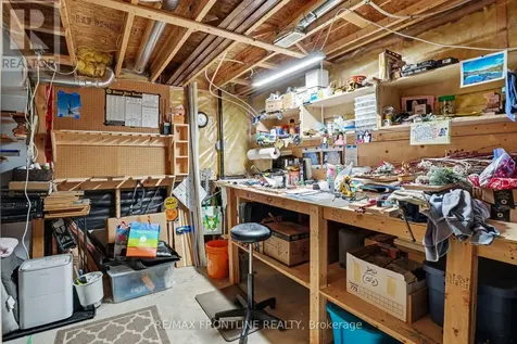 37 Calderwood Way Ottawa ON K2J 5L9