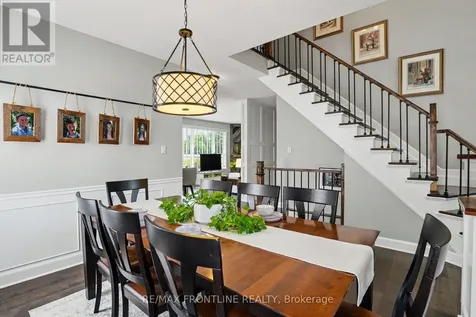 37 Calderwood Way Ottawa ON K2J 5L9