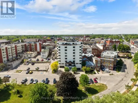 11 Cobourg Street Stratford ON N5A 3E4