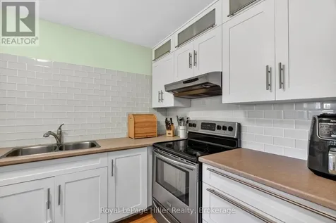 11 Cobourg Street Stratford ON N5A 3E4