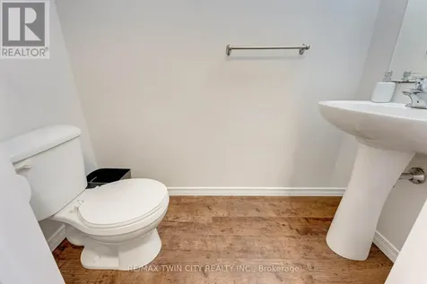 931 Glasgow Street Kitchener ON N2N 0B6