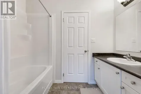 931 Glasgow Street Kitchener ON N2N 0B6