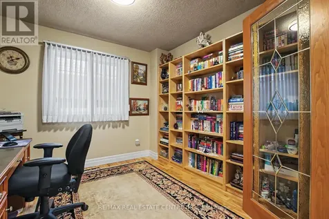342 Saginaw Parkway Cambridge ON N1T 1R8