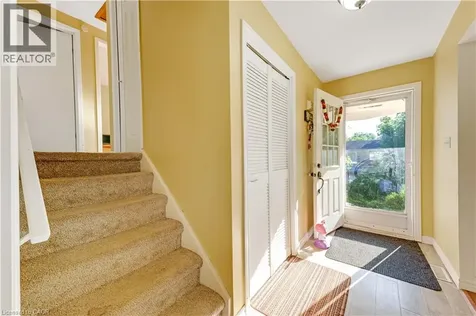 510 Edenbrook Place Waterloo ON N2L 4N5
