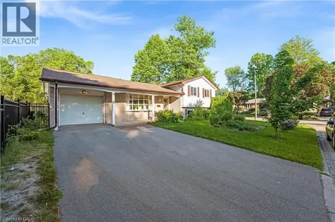 510 Edenbrook Place Waterloo ON N2L 4N5