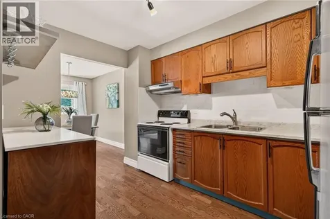 1675 Upper Gage Avenue Hamilton ON L8W 3R8