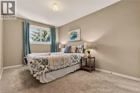 1675 Upper Gage Avenue Hamilton ON L8W 3R8