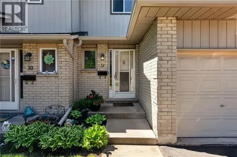 1675 Upper Gage Avenue Hamilton ON L8W 3R8
