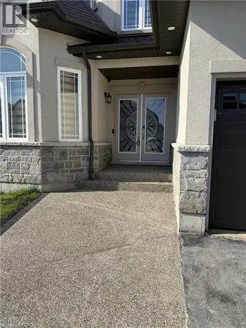 68 Dolomiti Court Hamilton ON L8J 3H5