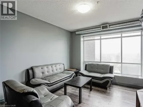 8 Hickory Street West Waterloo ON N2L 3H6