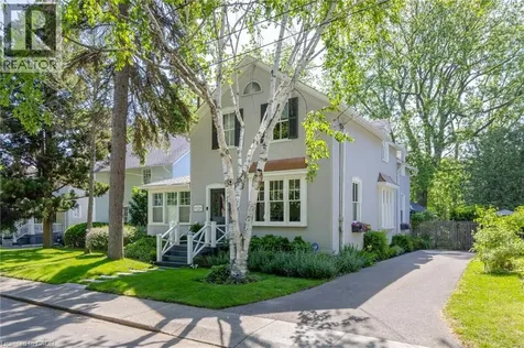 332 Palmer Avenue Oakville ON L6J 1T3