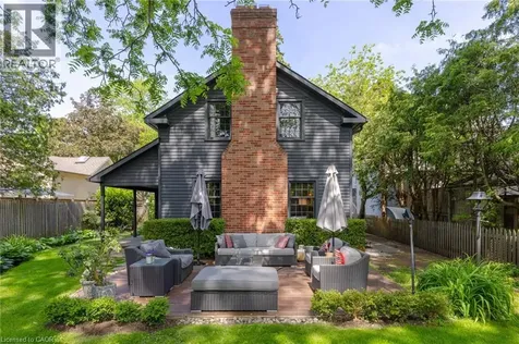 332 Palmer Avenue Oakville ON L6J 1T3