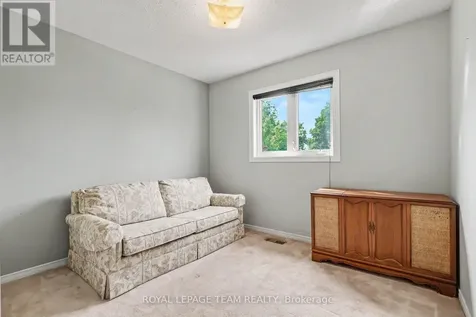 36 Southport Drive Ottawa ON K1T 3E7