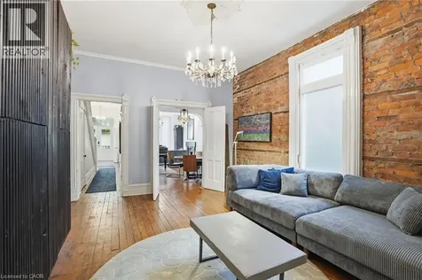 101 Victoria Avenue South Hamilton ON L8N 2S9