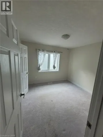 206 Forks Road Welland ON L3B 0M2