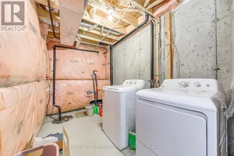60 Netherwood Road Kitchener ON L2P 0E4