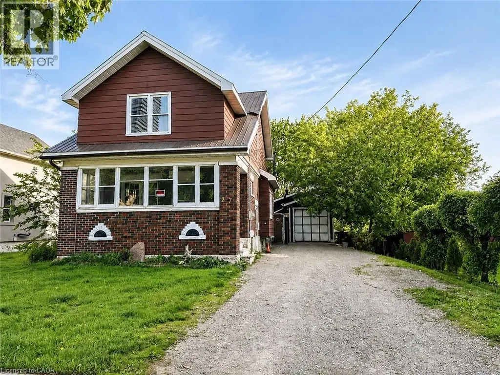 27 Oak Street Kitchener ON N2G 1L4