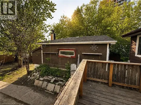 27 Oak Street Kitchener ON N2G 1L4