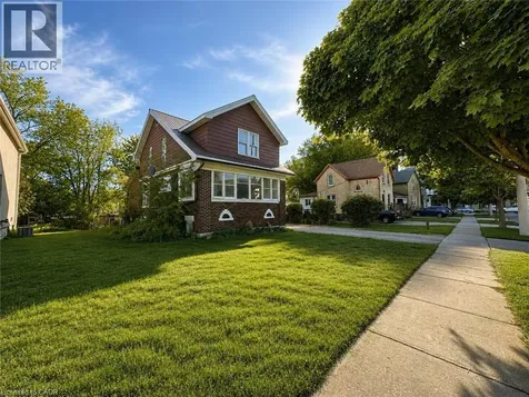 27 Oak Street Kitchener ON N2G 1L4