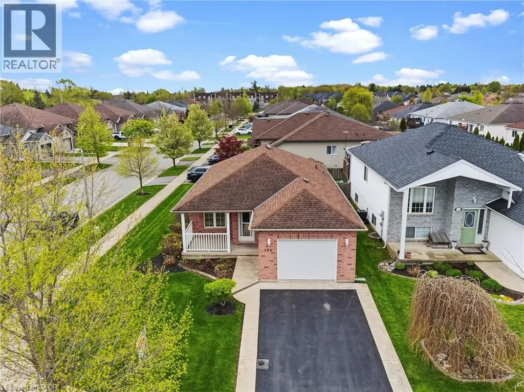 296 Autumn Crescent Welland ON L3C 7K1