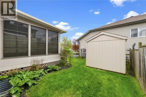 296 Autumn Crescent Welland ON L3C 7K1