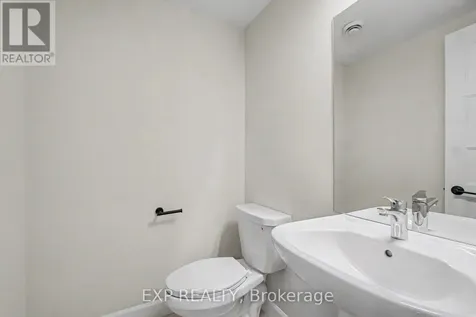 1099 Notre Dame Street Russell ON K0A 1W0
